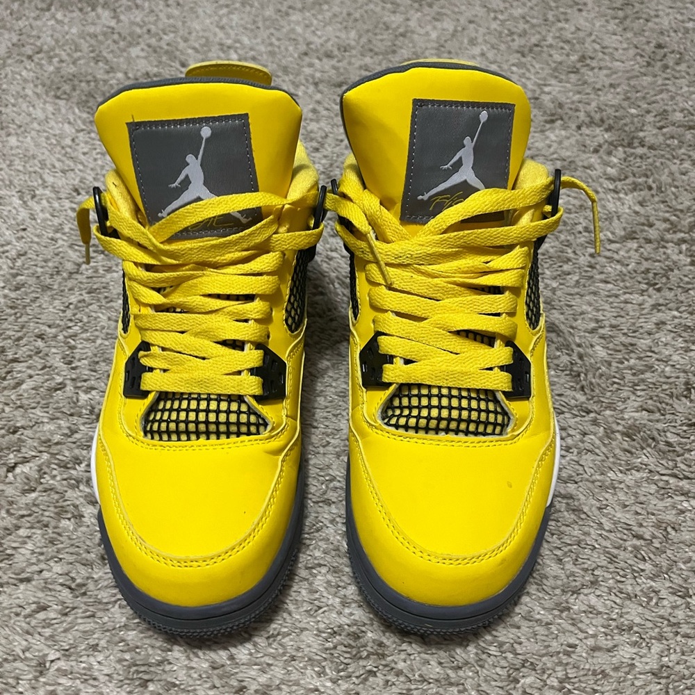 Jordan 4 Lighting